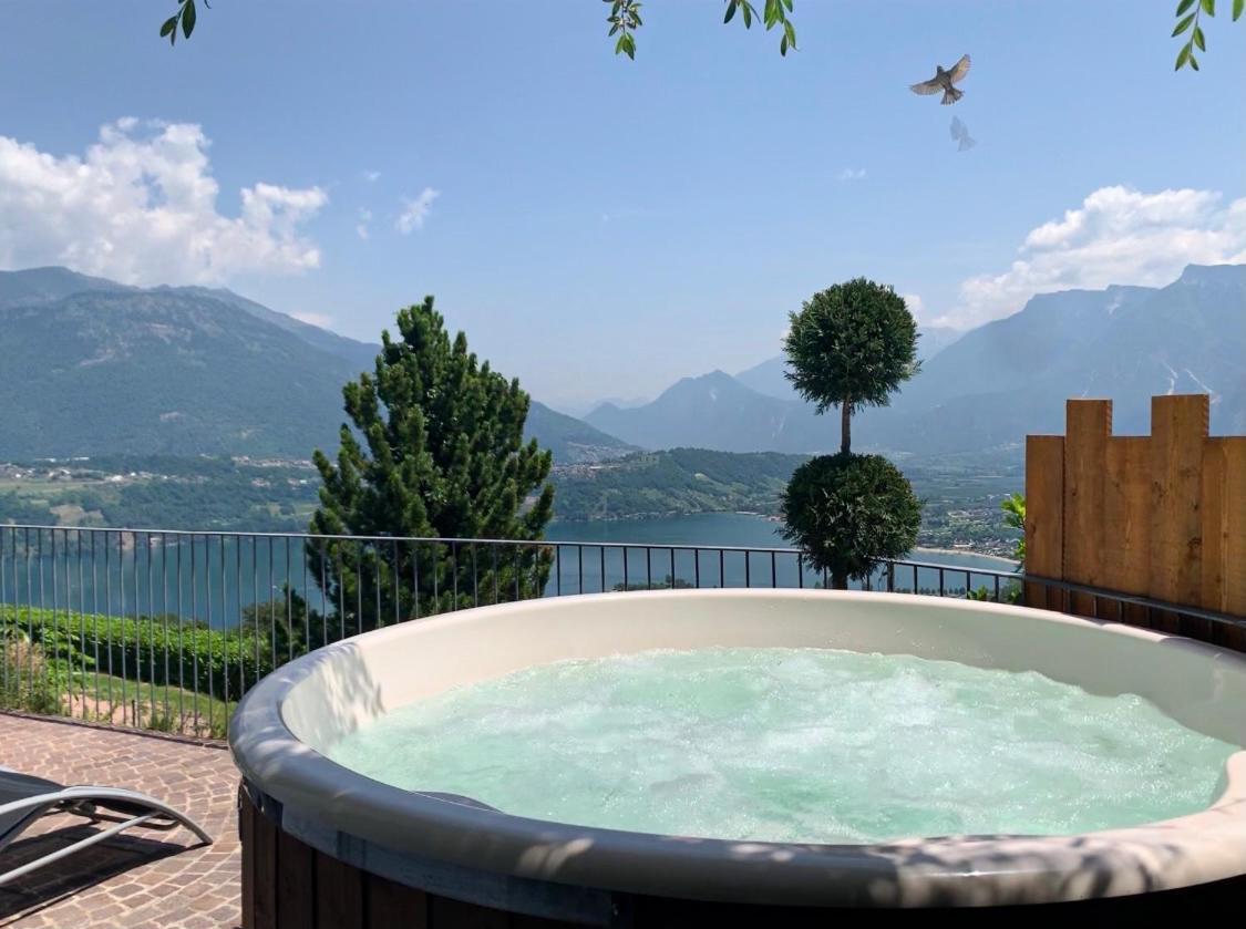 Alpinlake Lodge & Wellness Bosentino Bagian luar foto